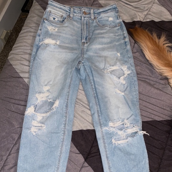 AMERICAN EAGLE MOM JEANS - Picture 2 of 3